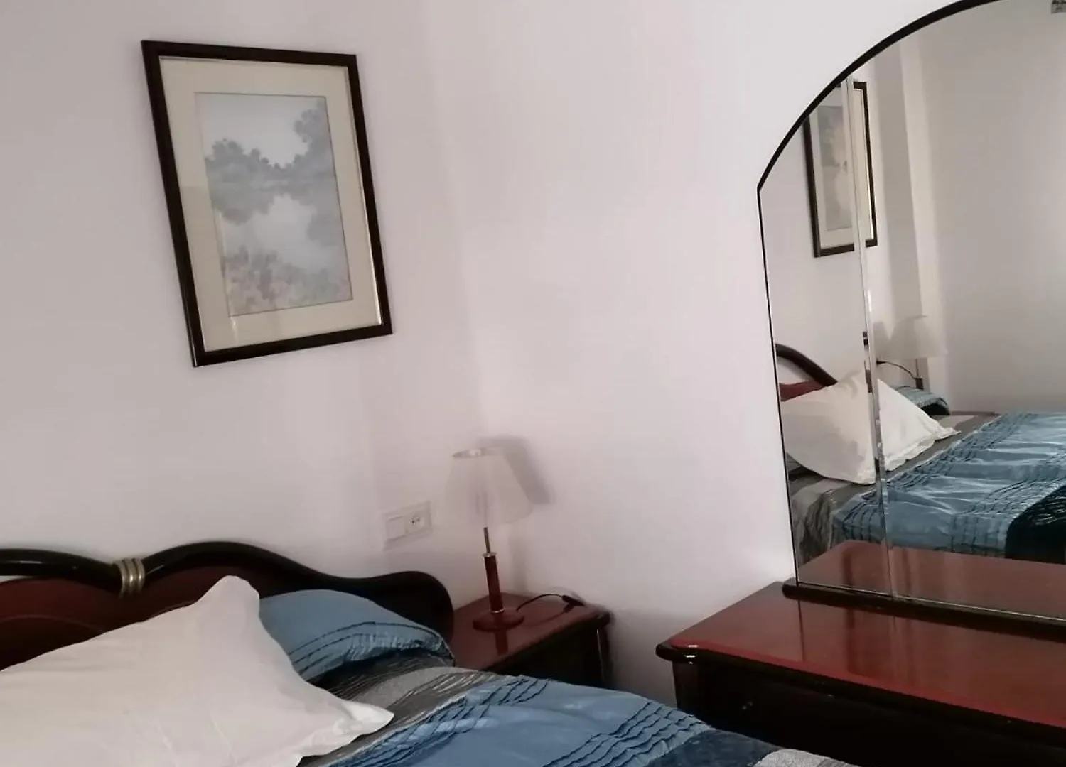 2 Minutes From The Beach!!! Great Apartment!!! Nerja 0*,